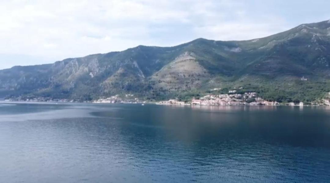 Apartment Jovan2,On The Beach With Free Wi-Fi Kotor Exterior foto